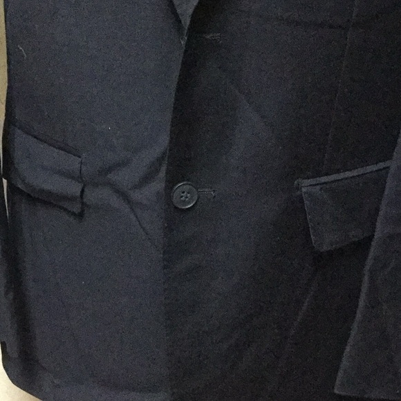 Blazer - Picture 2 of 7